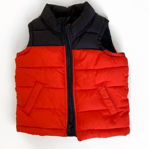 Old Navy kids boy puffer vest Navy/orange red U.S size (2T)